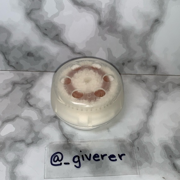 1x New Radiance Clarisonic Brush Head - Picture 1 of 6